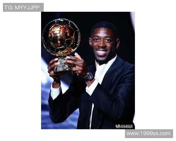 全球足球传奇盘点：最受欢迎的十大球星及其辉煌成就揭秘